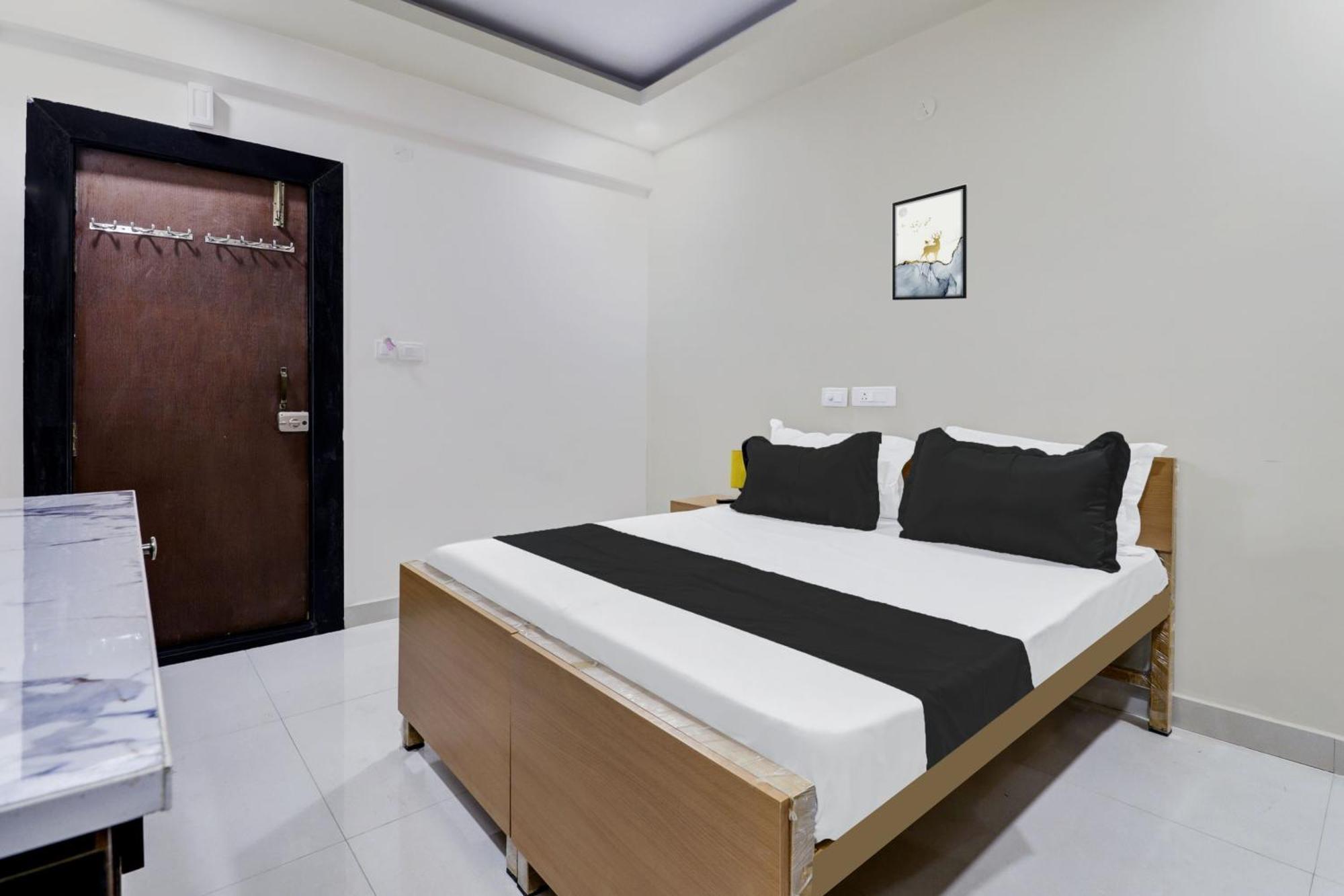 Super Hotel O Sri Harshitha Grand Near Zudio - Star Bazaar, Kundalhalli Gate Bangalore Exteriör bild