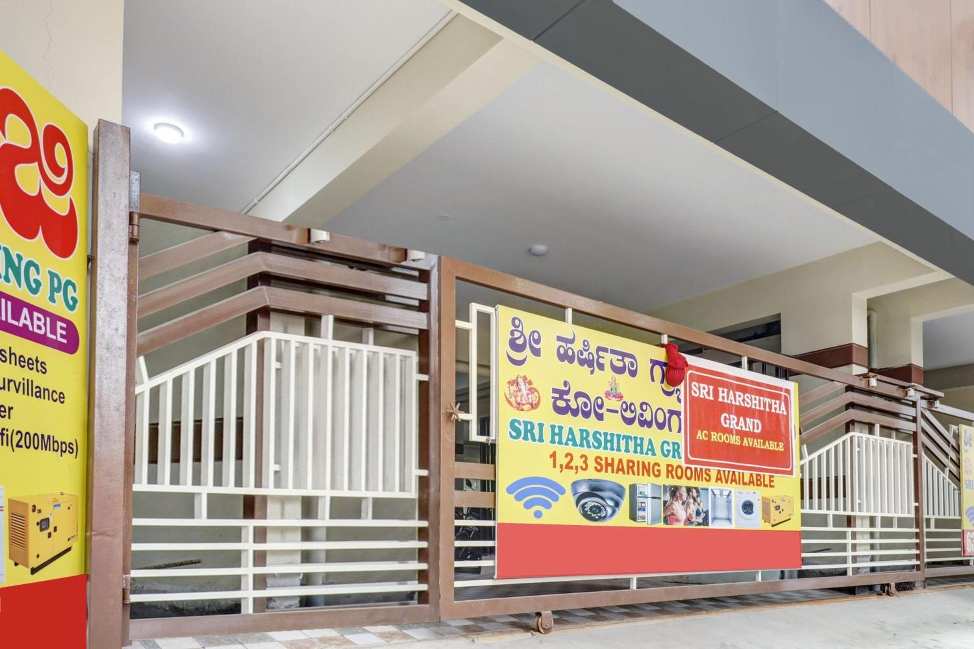 Super Hotel O Sri Harshitha Grand Near Zudio - Star Bazaar, Kundalhalli Gate Bangalore Exteriör bild